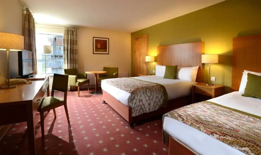 Triple Suite