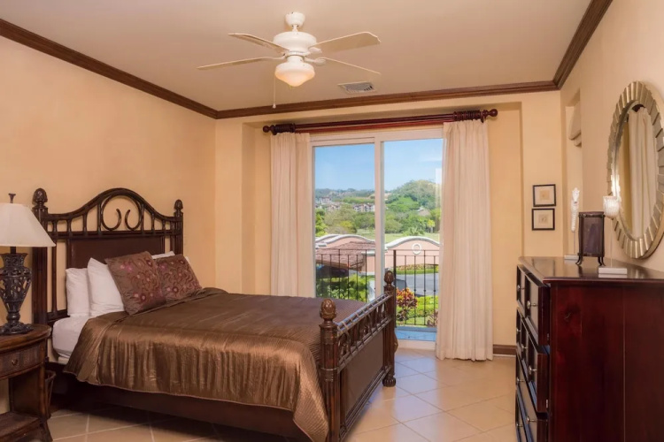 Bay Residence 7C - 3 bdr 2 Bath