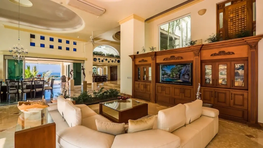 Villa with garden view