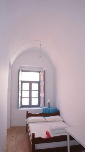 Marcos Rooms