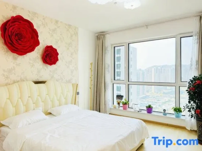 Twin Family Suite with city view