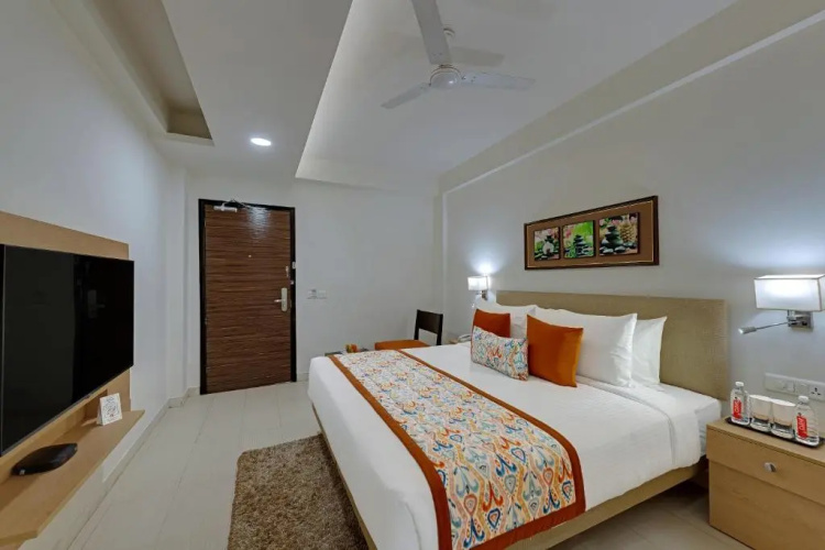 Ahuja Residency GCR
