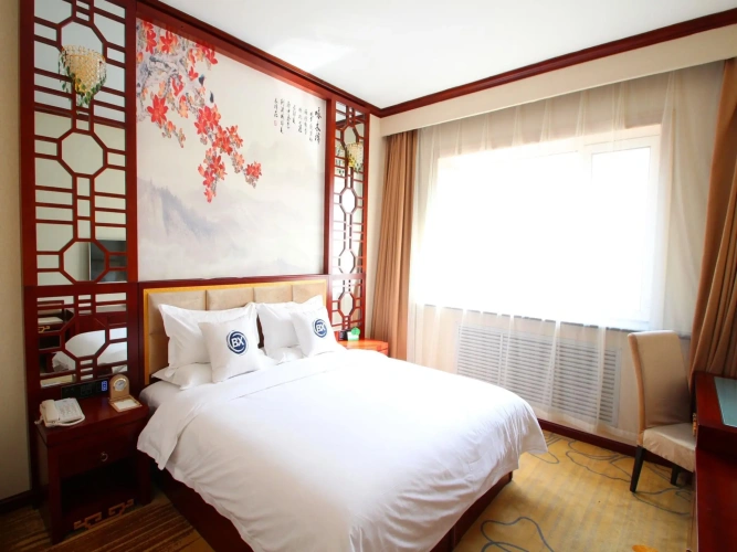 Suite with view