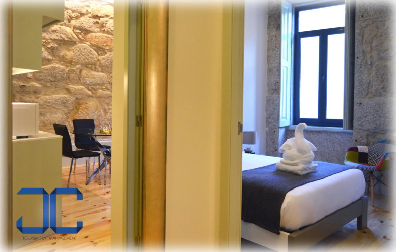 Click! Apartment by JC