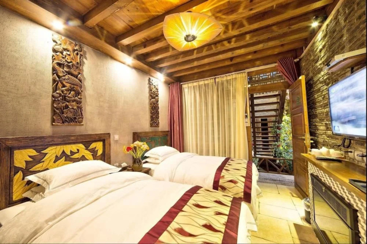 Lijiang Yunman Inn