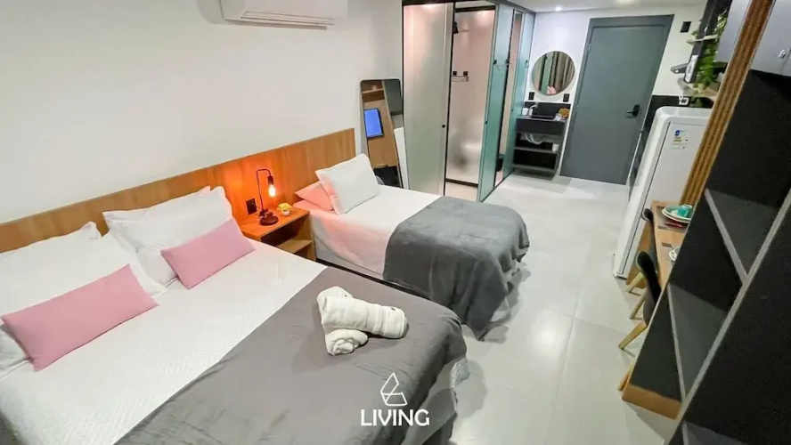 Studios Get Sense - by Living