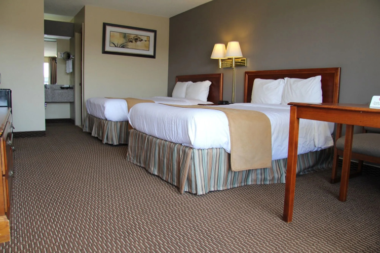Regency Inn
