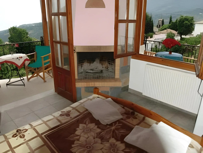 Guesthouse Rousis