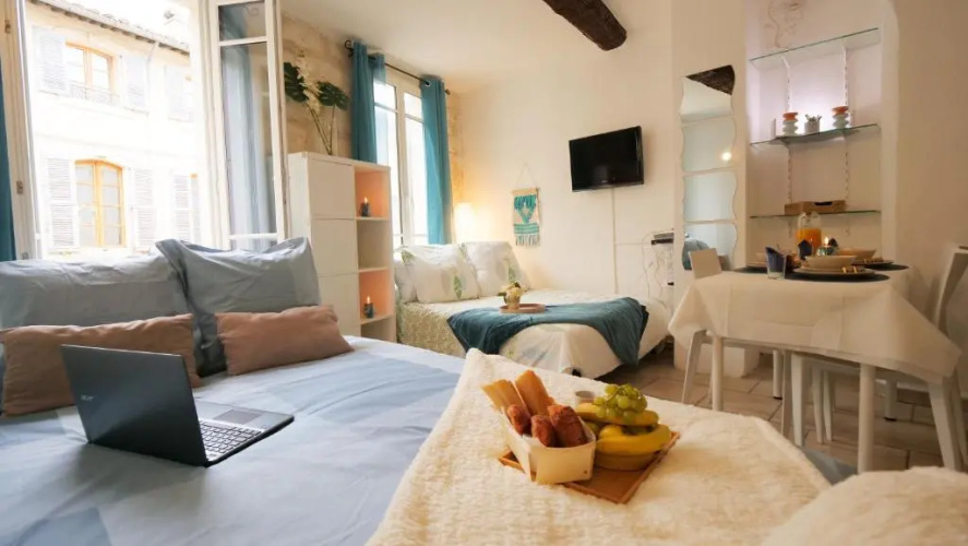 Charmant Studio 25 M2 Centre Ville Avignon