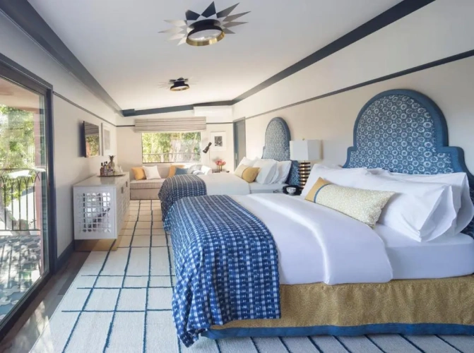 Deluxe Quadruple room