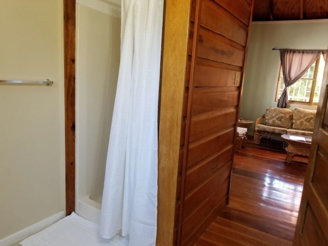 Canuck Cottage Holiday Home
