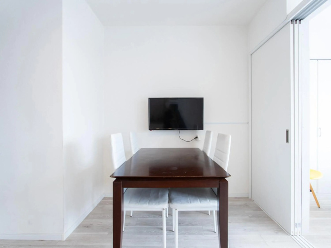 Katakasu Apartment