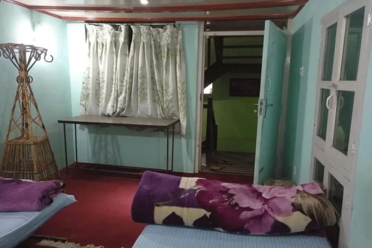 Himal home