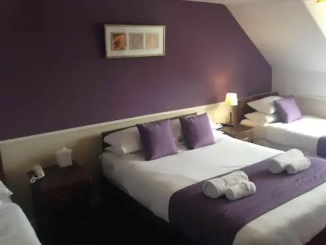 Aberdour Hotel