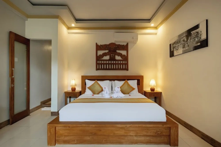 Deluxe Double room with pool view