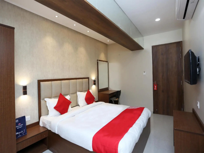 OYO 18890 Hotel City Inn