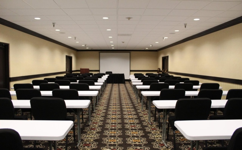 Holiday Inn Burbank-Media Center photo 20