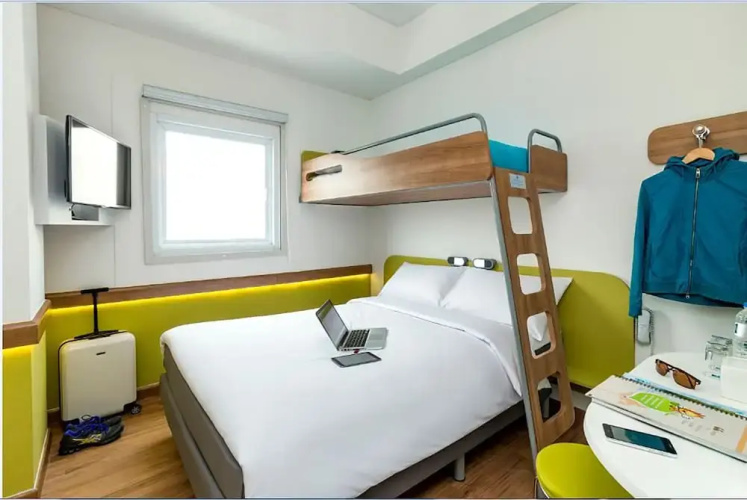 Ibis Budget Surabaya HR Muhammad