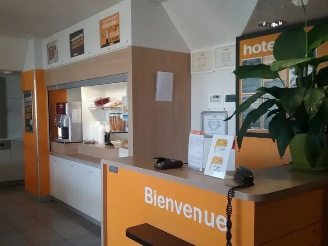 Hotelf1 Tarbes