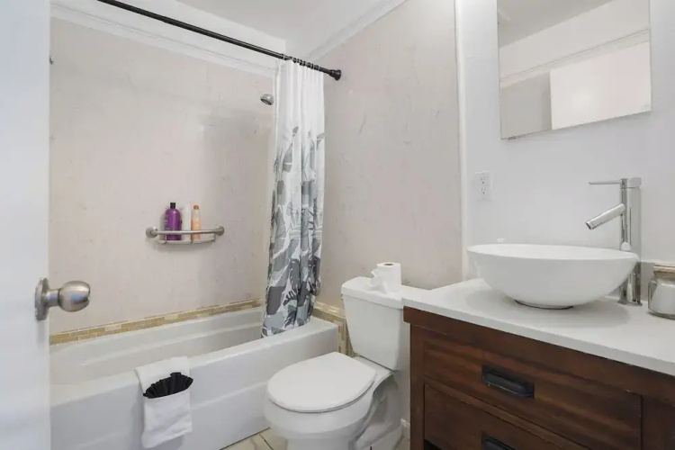 Cozy 2-Bedroom Retreat in Pacifica