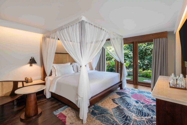 Premier Double Junior Suite with view