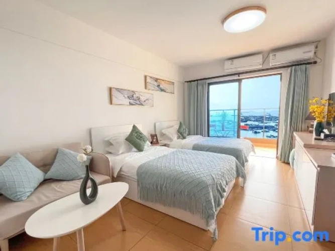 Standard Double room with view