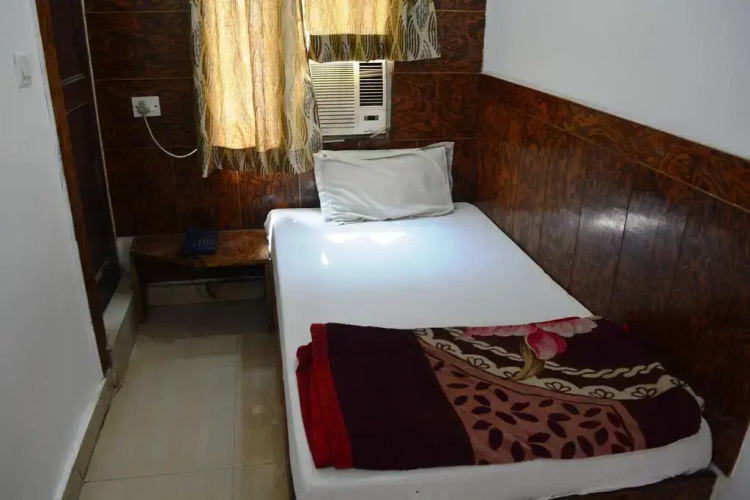 Hotel Surya Inn