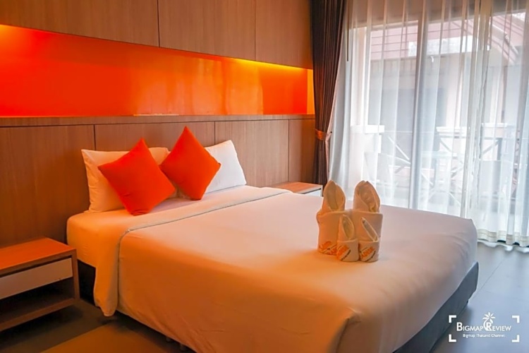Superior Double room with balcony and with sea view