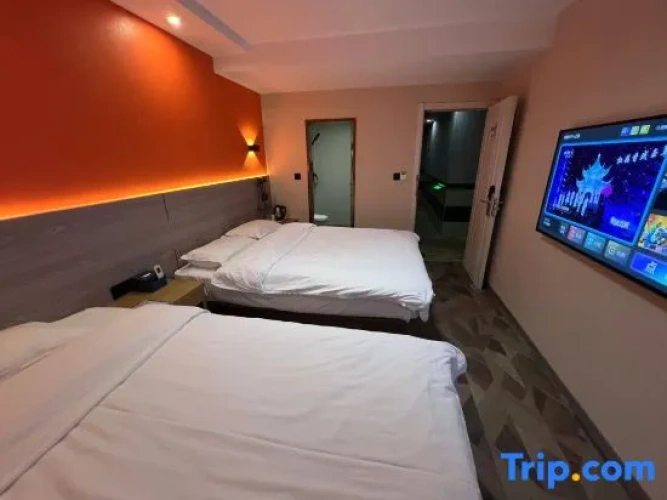 Standard Twin Family room