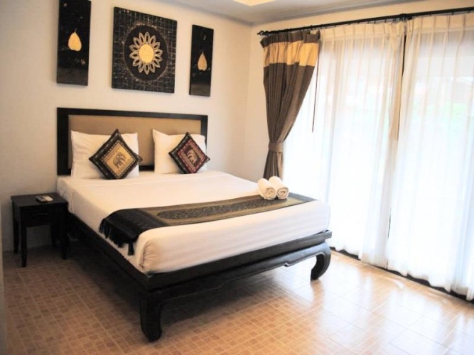 Standard Quadruple room with view