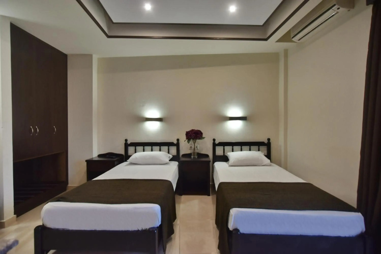 24 Seven Boutique Hotel