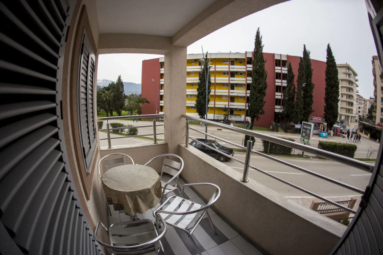 SMS Apartments