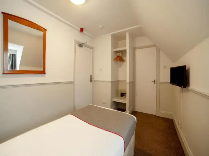 OYO London Luton