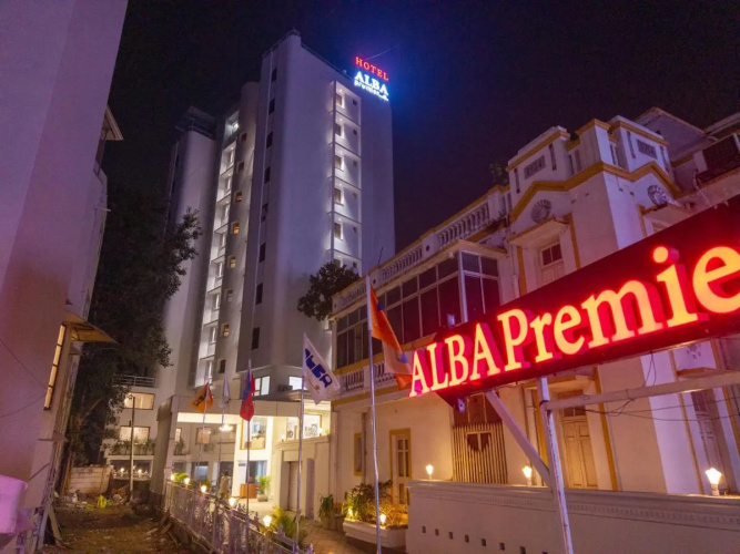 Hotel Pravasa Stay - Vadodara