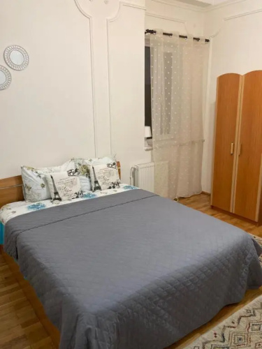 Irina Apartments