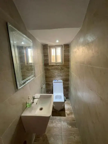 4 bedroom apartment available osapa