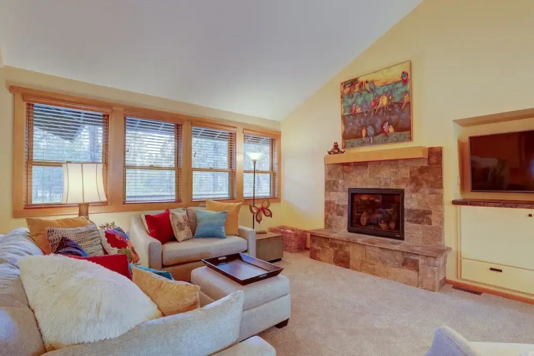 16 Yellow Pine 3 Bedroom Home by RedAwning