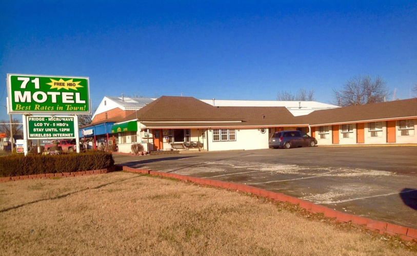 71 Motel Nevada