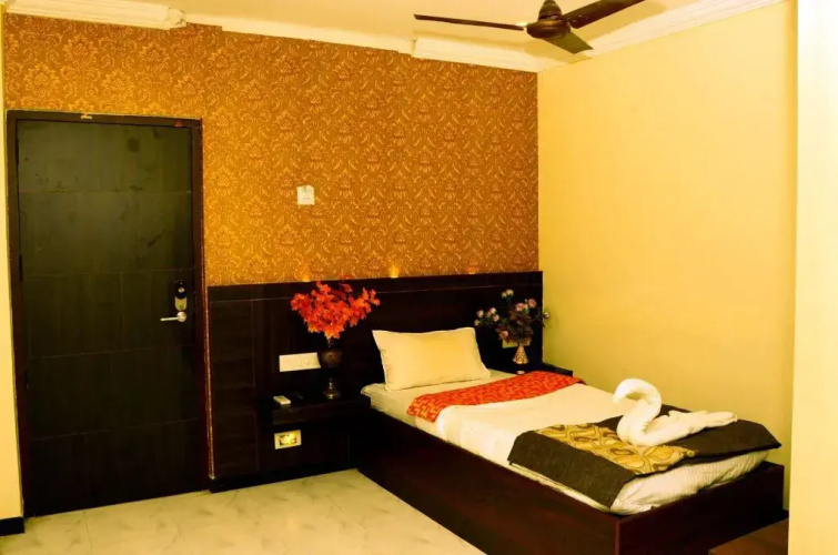 Hotel Gowtham