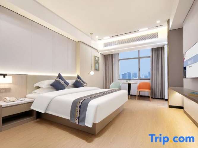 Deluxe Family Suite