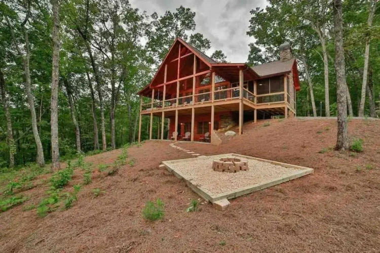 3 Bedrooms Cottage