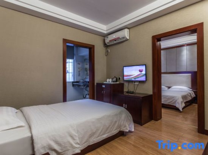 Triple Family Suite