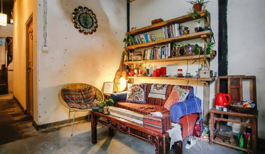 Uma Youth Hostel