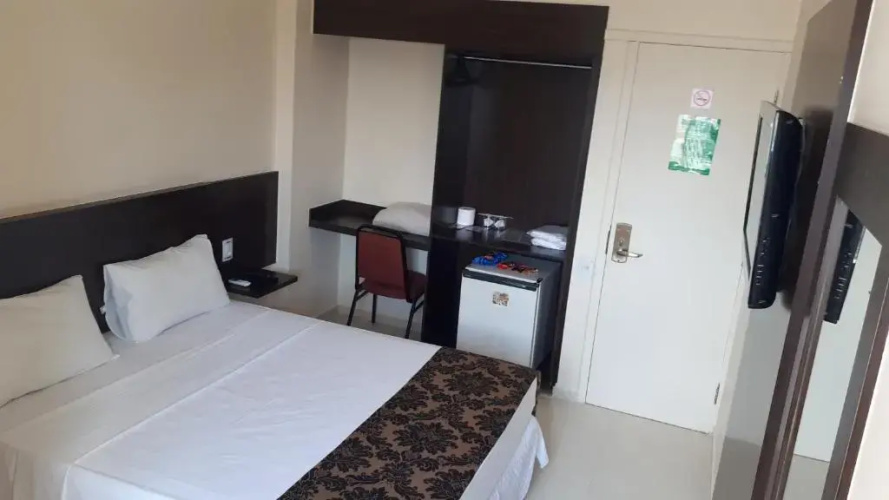 Center Patos Hotel