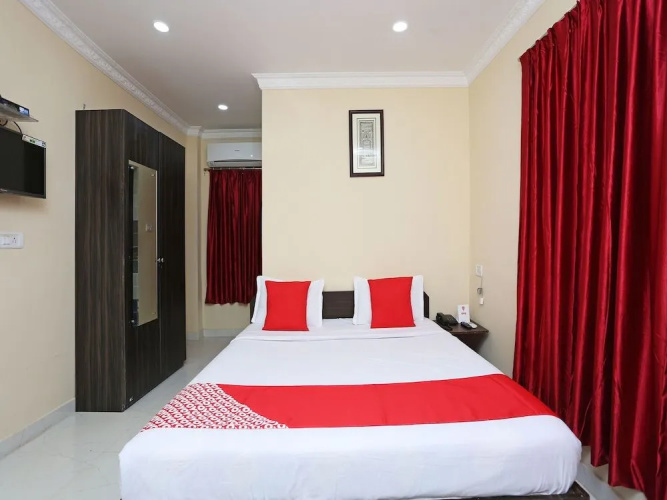 OYO 10982 Hotel Sai Prabha