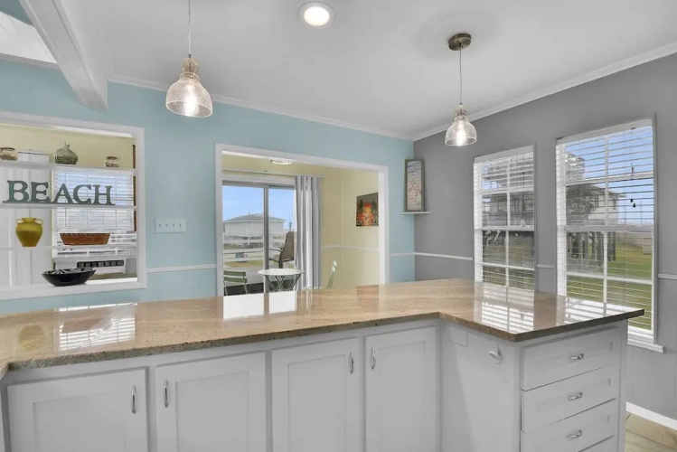 3 Bedrooms Cottage