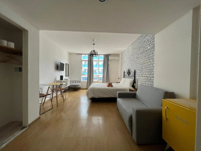Avenue Apart Studio