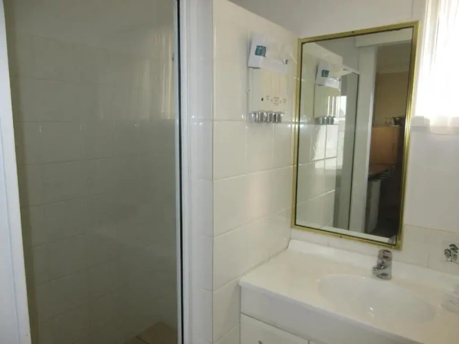 Economy Twin room