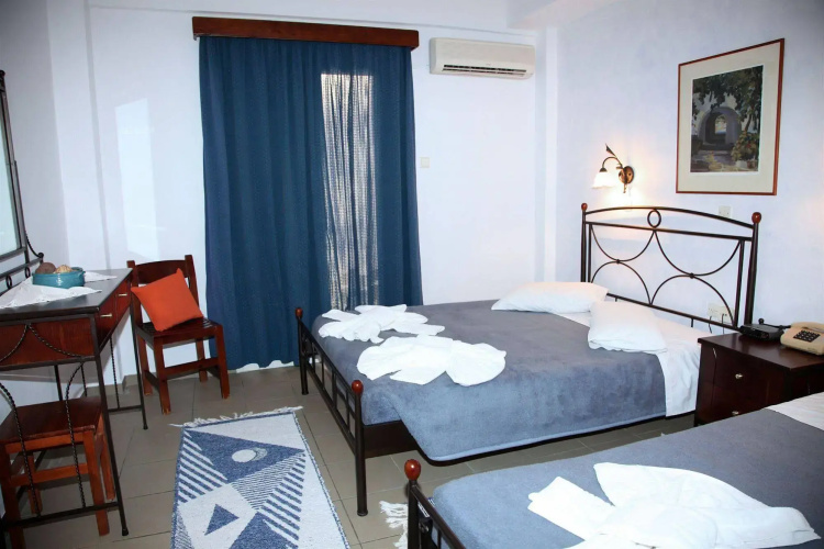 Nikolas Hotel