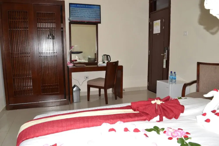 BenMas Hotel